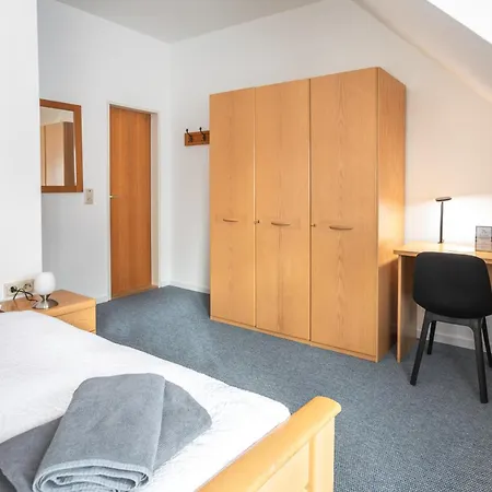 アパート Toewerland 3 ユイスト